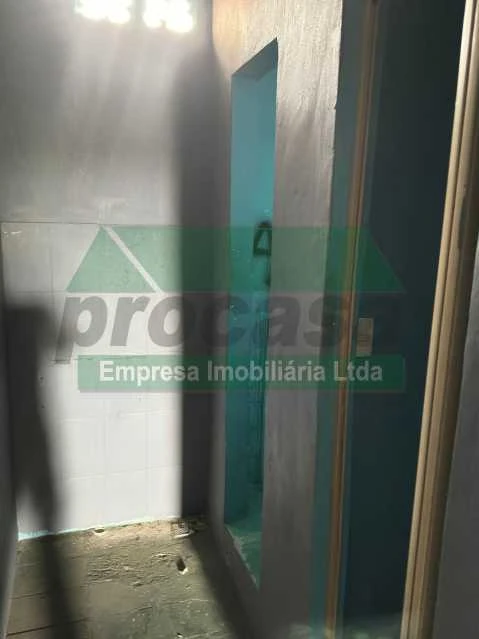 ALUGA-SE LOJA/DEPOSITO NO BAIRRO COMPENSA