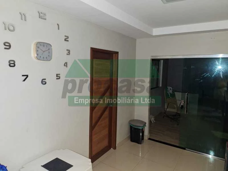 Casa em Condomínio :  / Residencial / Monte das Oliveiras