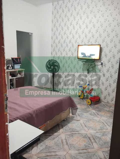 Casa de rua :  / Residencial / Novo Aleixo