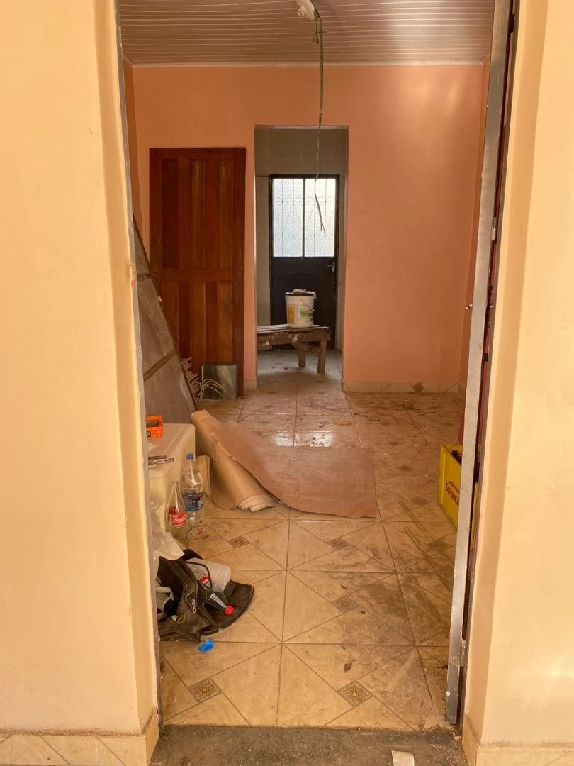 Casa com 2 dormitórios à venda, 200 m² por RS 370.000 - Compensa - Manaus-AM