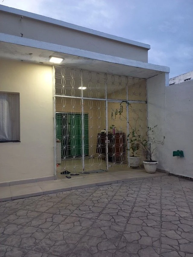 Casa com 4 dormitórios para alugar, 259 m² por RS 5.000,00 -mês - Cachoeirinha - Manaus-AM