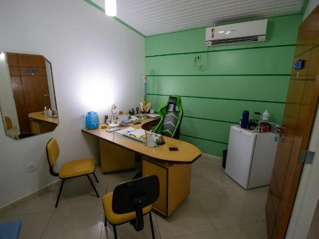 Ponto à venda, 350 m² por RS 900.000,00 - Parque Dez de Novembro