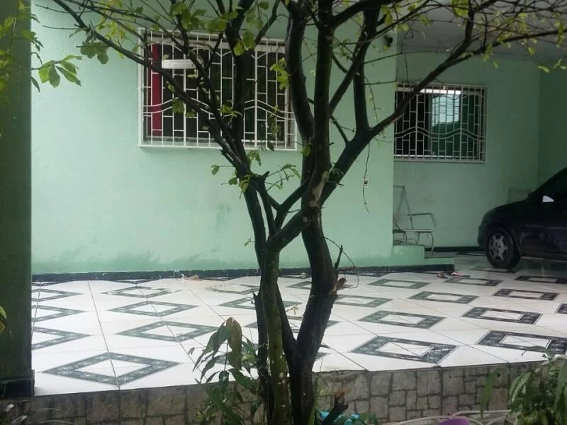 Casa com 3 dormitórios à venda, 330 m² por RS 270.000,00 - Colônia Santo Antônio - Manaus-AM