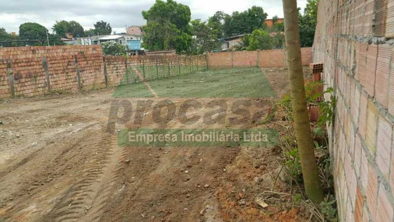 TERRENO Á VENDA NO PARQUE DAS LARANJEIRAS