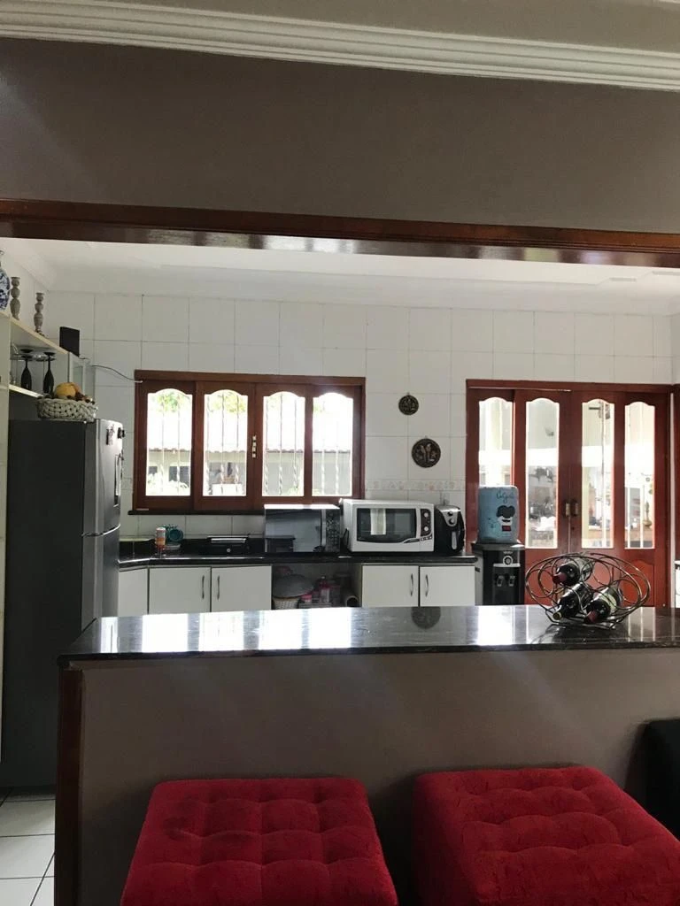 Casa com 5 dormitórios à venda, 400 m² por RS 850.000 - Planalto - Manaus-AM