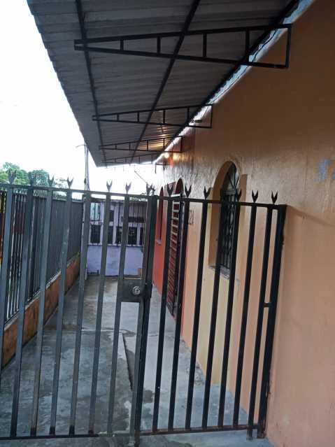 2 CASAS NO MESMO TERRENO CAMPOS SALES