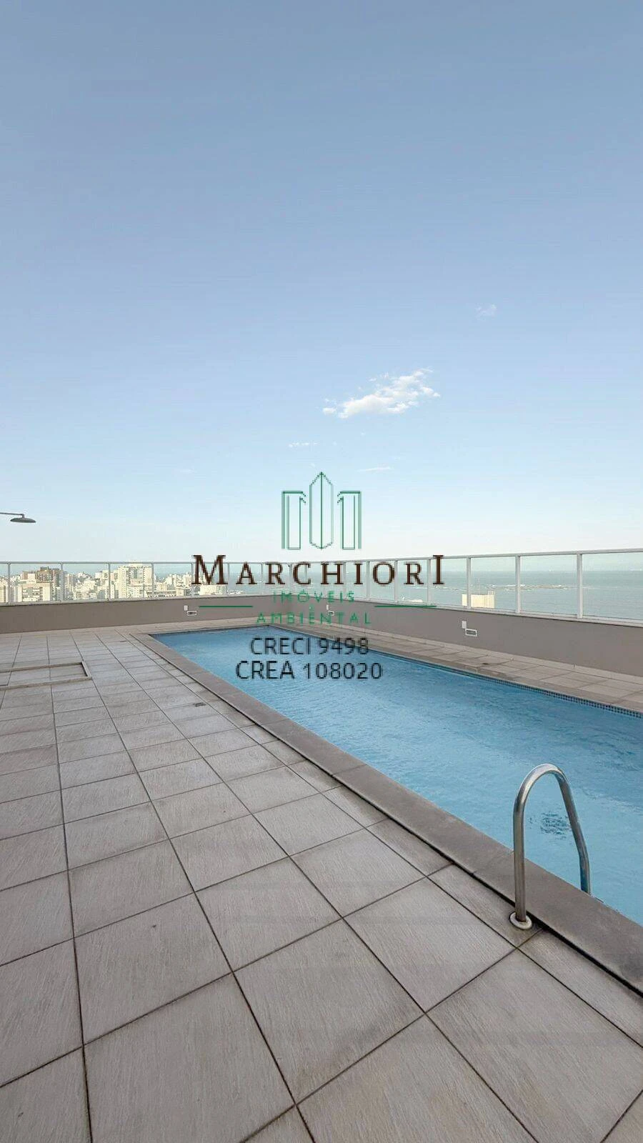 3 quartos, frente, sol da manhã, vista mar