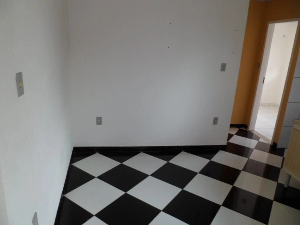 Casa com 5 dormitórios à venda, 300 m² por RS 650.000,00 - Flores - Manaus-AM