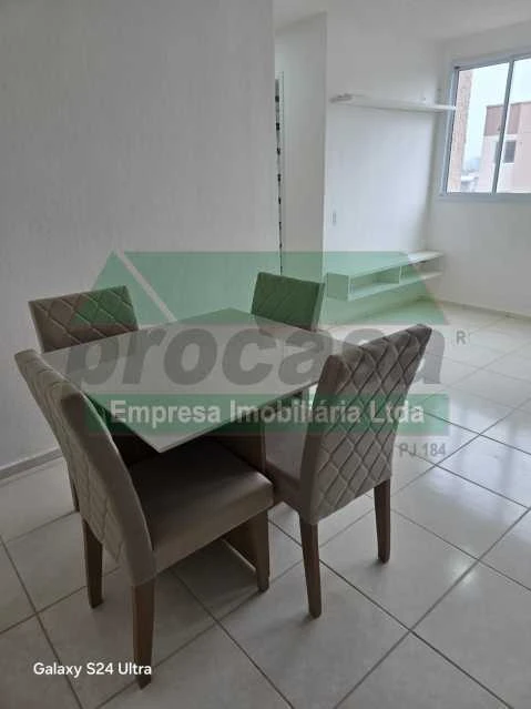 Apto semi mobiliado disponível para locação na ponta negra