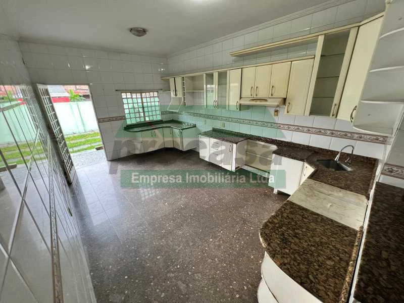 Casa de rua -  / Residencial / Japiim